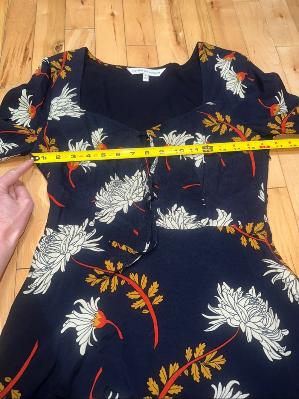 cupcakes & cashmere Navy Floral Tie-Front Long Sleeve Dress - Picture 7 of 9